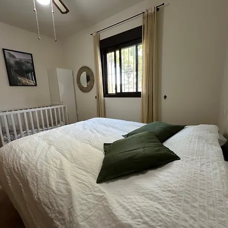 Paraiso De La Luz 7 Bedrooms, Swimming Pool & 4 Bathrooms