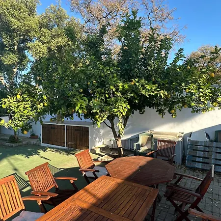 Paraiso De La Luz 7 Bedrooms, Swimming Pool & 4 Bathrooms Villa