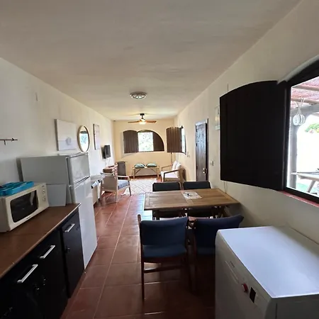Paraiso De La Luz 7 Bedrooms, Swimming Pool & 4 Bathrooms Cadiz